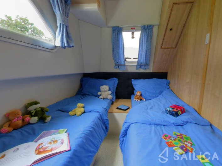 Le Boat Tango - Yacht Charter Sailica