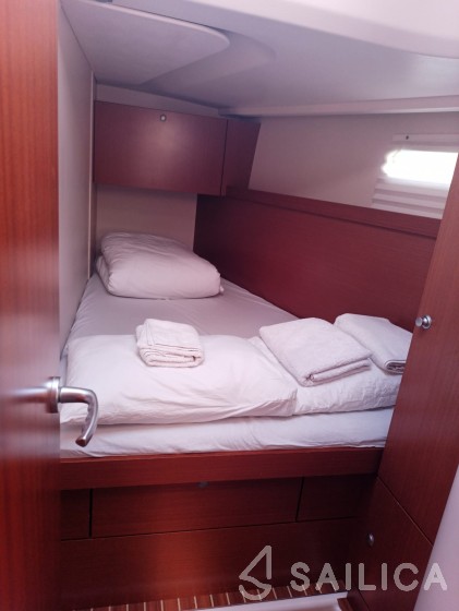 Hanse 445 - Yacht Charter Sailica