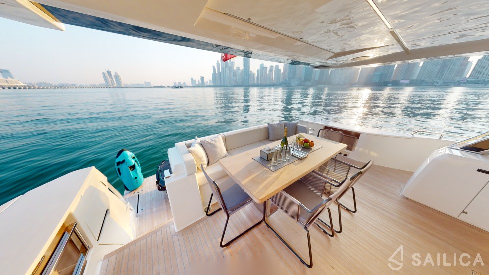 Ferretti 780 - Yacht Charter Sailica