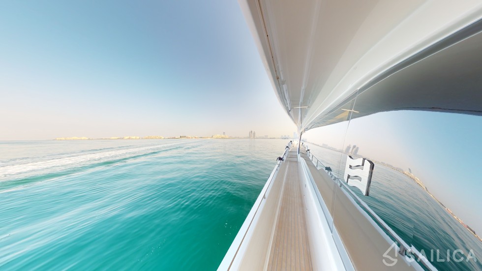 Ferretti 780 - Yacht Charter Sailica