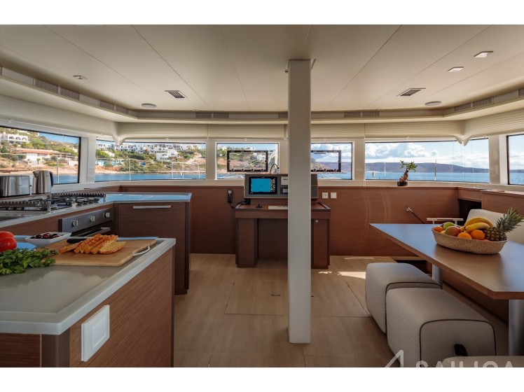 Lagoon 52F - Yacht Charter Sailica
