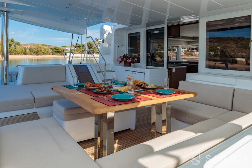 Lagoon 52F - Yacht Charter Sailica