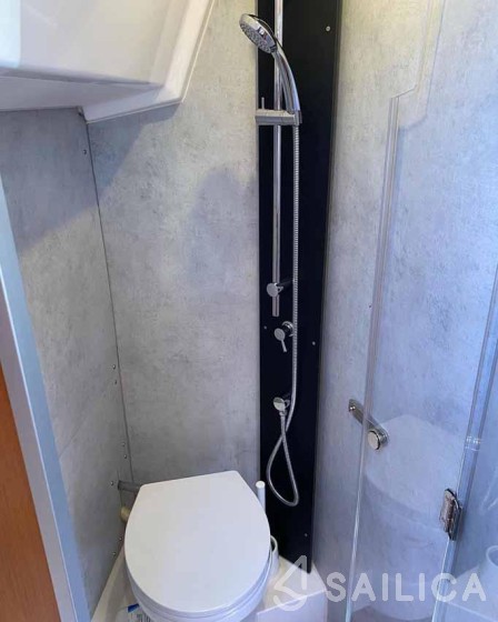 Bavaria C38 - Yacht Charter Sailica