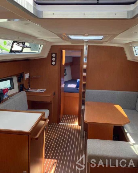 Bavaria C38 - Yacht Charter Sailica
