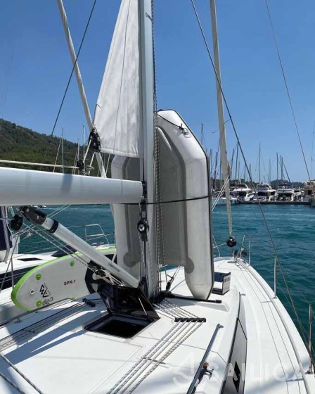 Bavaria C38 - Yacht Charter Sailica