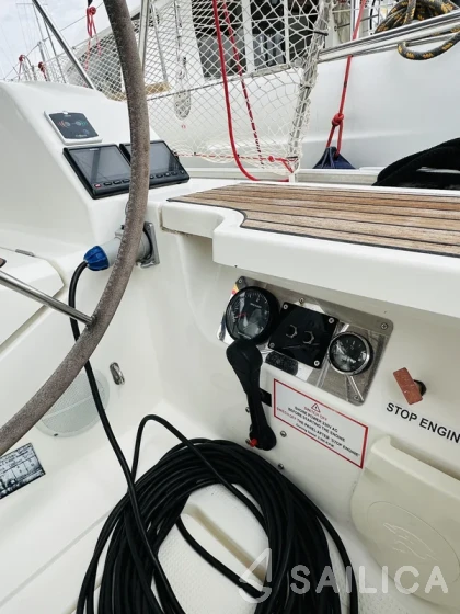 Bavaria 41 Cruiser - Yacht Charter Sailica