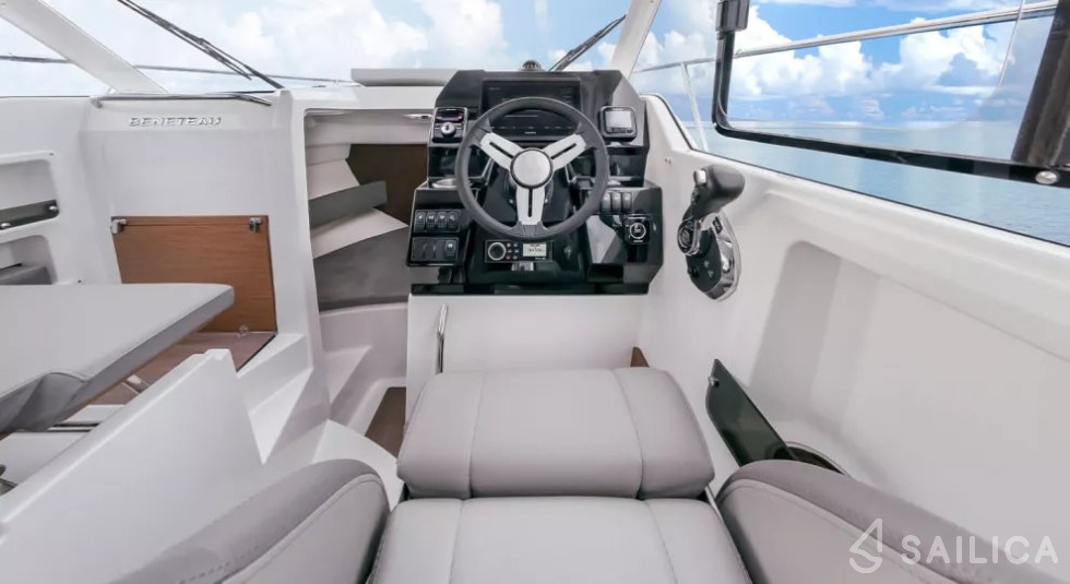 Antares 8 OB - Yacht Charter Sailica