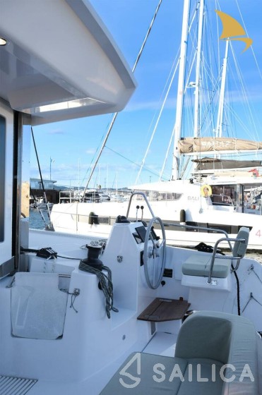 Bali Catsmart - Yacht Charter Sailica