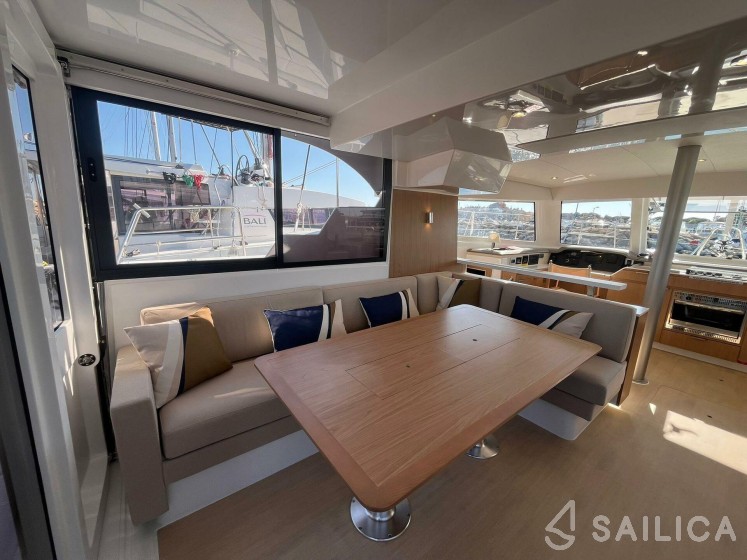 Bali Catspace - Yacht Charter Sailica