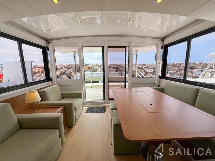 Bali 4.4 - Yacht Charter Sailica