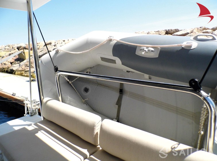 Bali Catspace - Yacht Charter Sailica