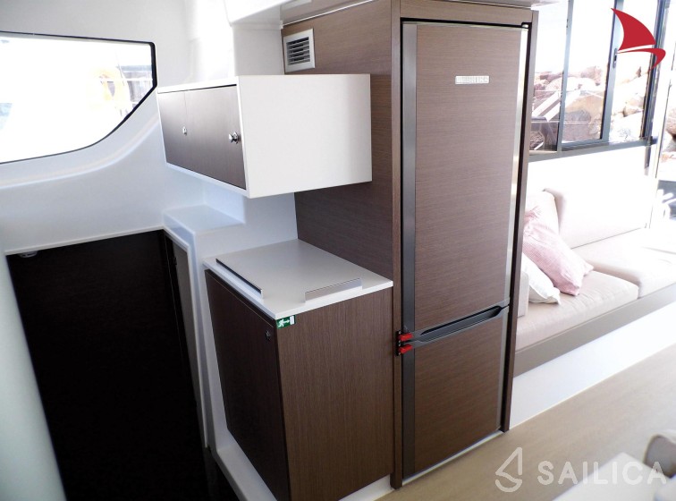 Bali Catspace - Yacht Charter Sailica
