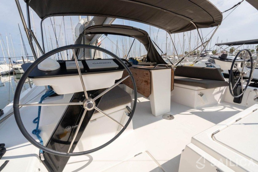 Dufour 41 - Yacht Charter Sailica