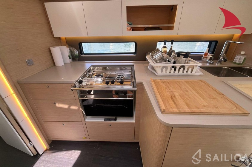 Dufour 41 - Yacht Charter Sailica