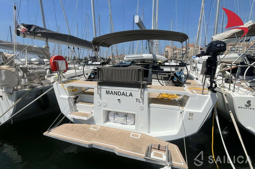 Dufour 41 - Yacht Charter Sailica