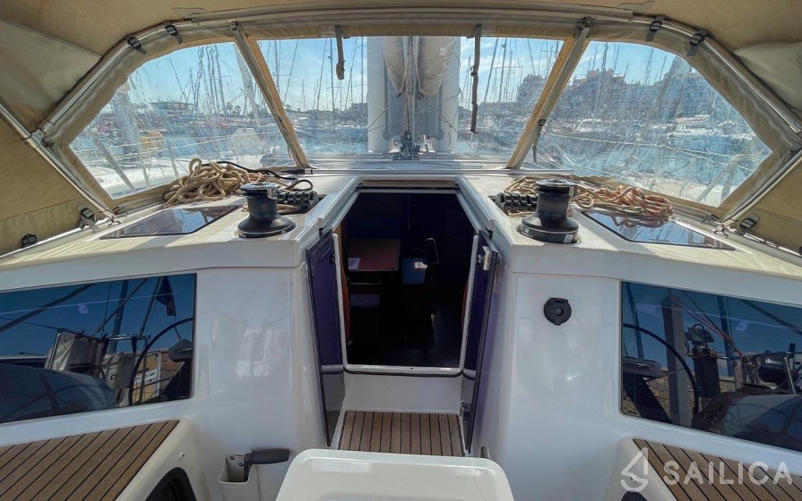 Dufour 430 - Yacht Charter Sailica