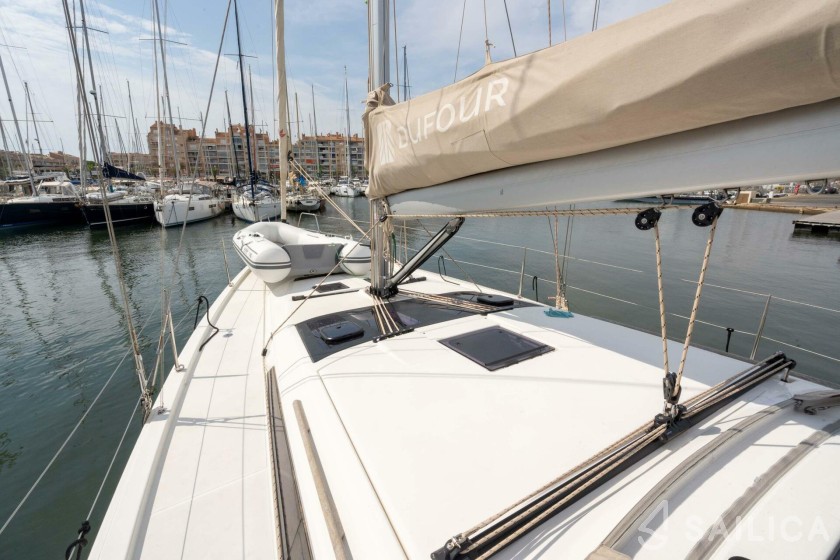 Dufour 430 - Yacht Charter Sailica