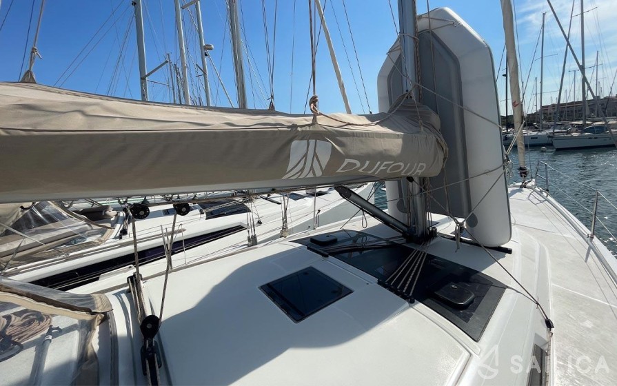 Dufour 430 - Yacht Charter Sailica