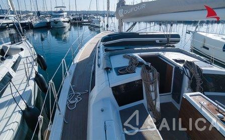 Dufour 430 - Yacht Charter Sailica