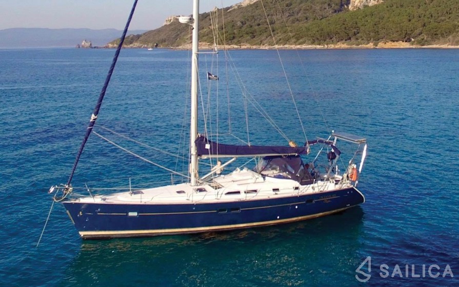 Oceanis 423 - Yacht Charter Sailica