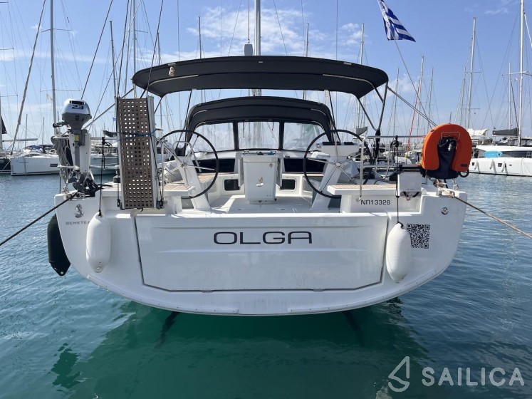 Oceanis 51.1 - Yacht Charter Sailica