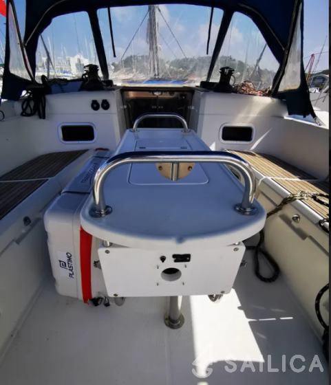 Sun Odyssey 479 - Yacht Charter Sailica