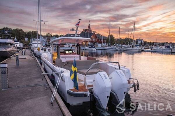 Nimbus Tender T11 - Yacht Charter Sailica