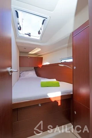Hanse 455 - Yacht Charter Sailica
