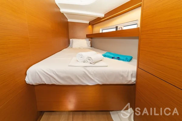 Sun Odyssey 440 - Yacht Charter Sailica