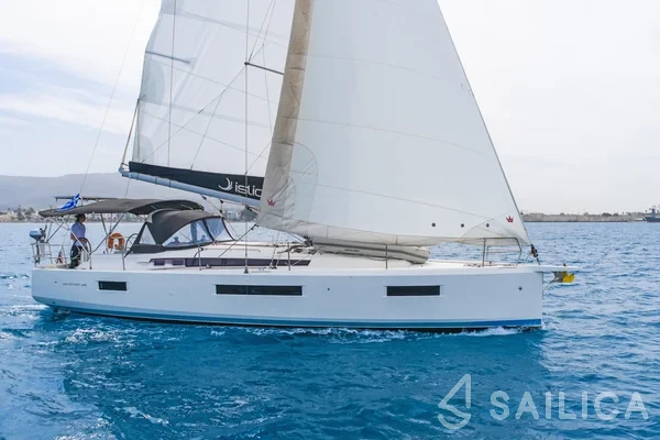 Sun Odyssey 440 - Yacht Charter Sailica