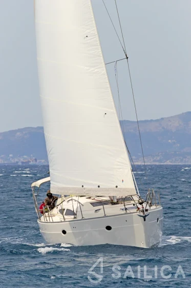 Sun Odyssey 349 - Yacht Charter Sailica