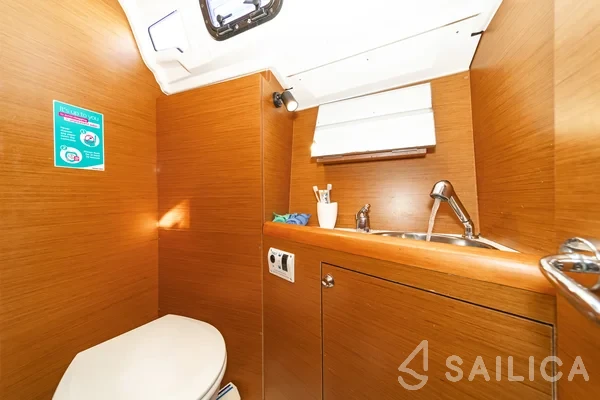 Sun Odyssey 349 - Yacht Charter Sailica