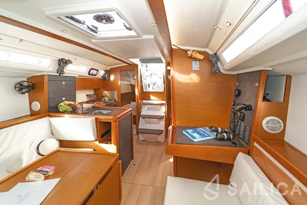 Sun Odyssey 349 - Yacht Charter Sailica