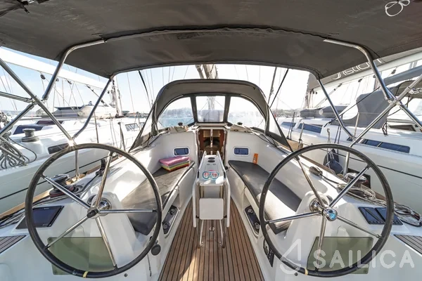Sun Odyssey 349 - Yacht Charter Sailica
