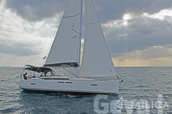 Sun Odyssey 419 - Yacht Charter Sailica