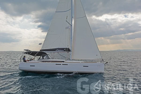 Sun Odyssey 419 - Yacht Charter Sailica