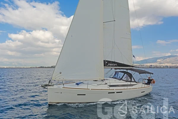 Sun Odyssey 419 - Yacht Charter Sailica
