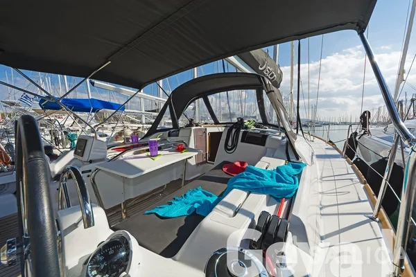 Sun Odyssey 419 - Yacht Charter Sailica