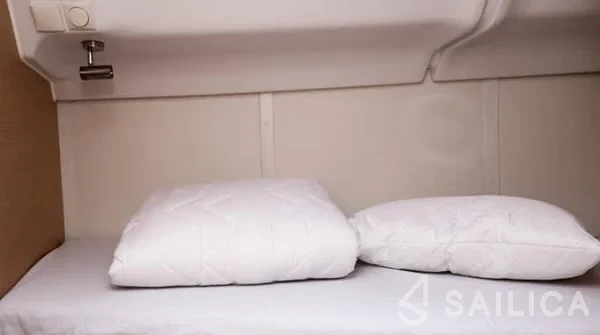 Elan 45 Impression - Yacht Charter Sailica