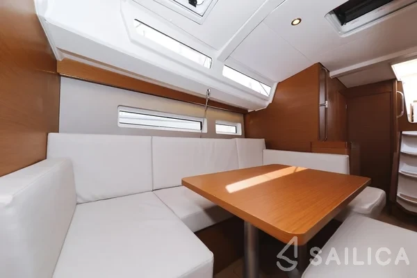 Sun Odyssey 440 - Yacht Charter Sailica