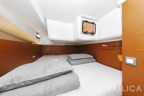 Sun Odyssey 440 - Yacht Charter Sailica