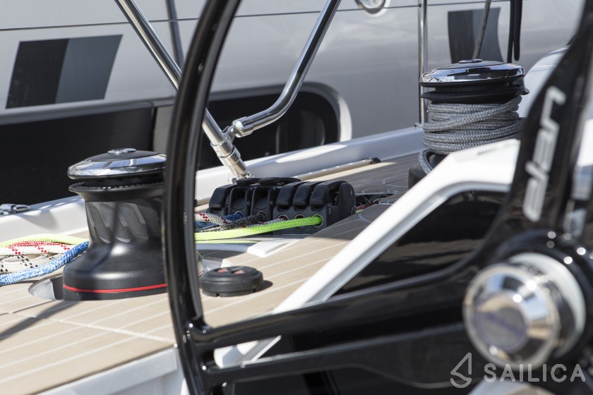 Elan GT6 - Yacht Charter Sailica