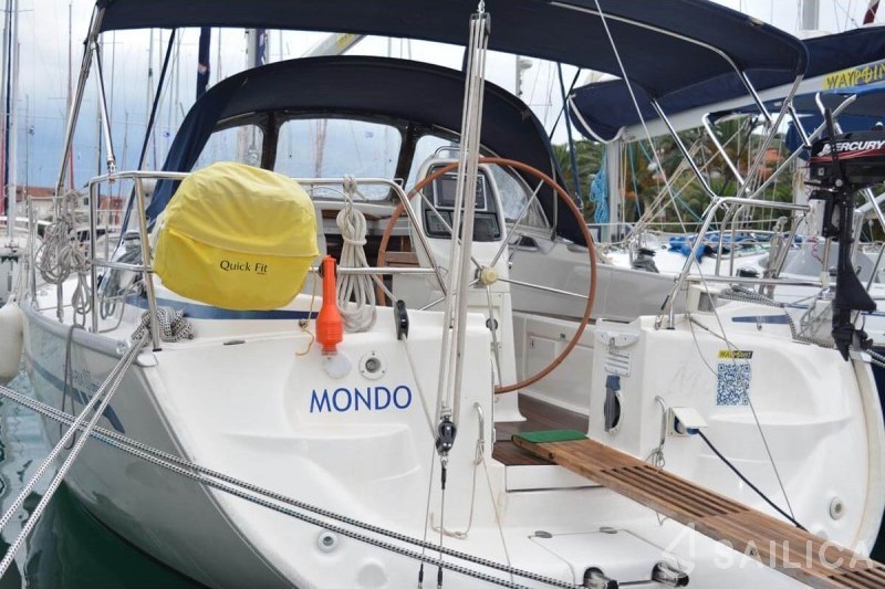 Bavaria 37 Cruiser - Yacht Charter Sailica