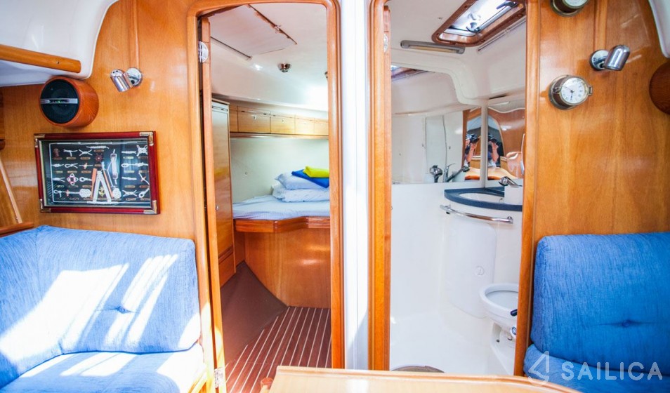 Bavaria 37 Cruiser - Yacht Charter Sailica