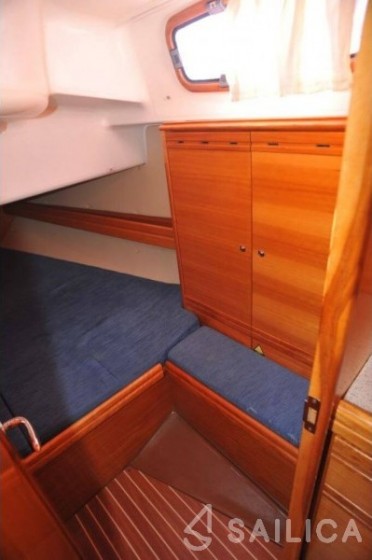 Bavaria 37 Cruiser - Yacht Charter Sailica