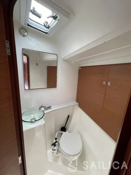 Dufour 460 GL - Yacht Charter Sailica