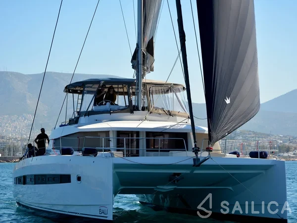 Bali 5.4. - Yacht Charter Sailica