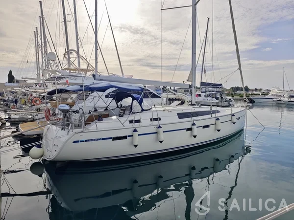 Bavaria 51 Cruiser - Yacht Charter Sailica
