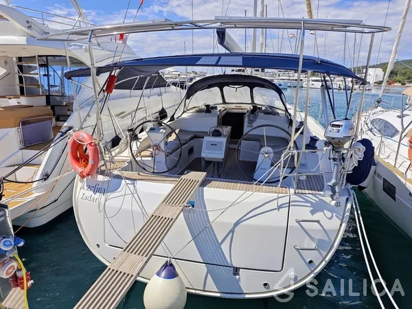 Bavaria 51 Cruiser - Yacht Charter Sailica