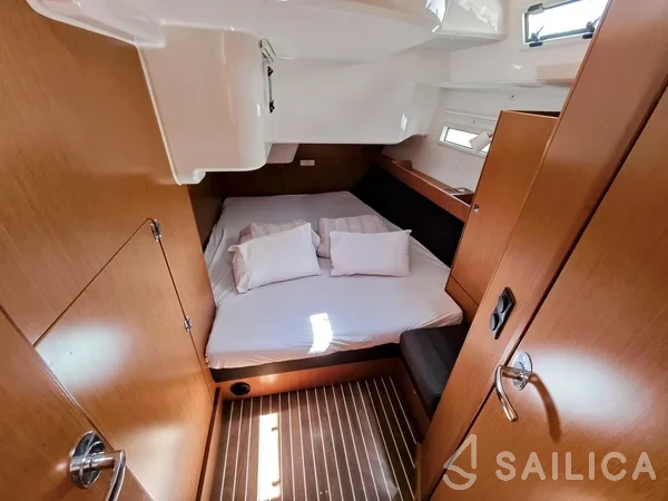 Bavaria 51 Cruiser - Yacht Charter Sailica